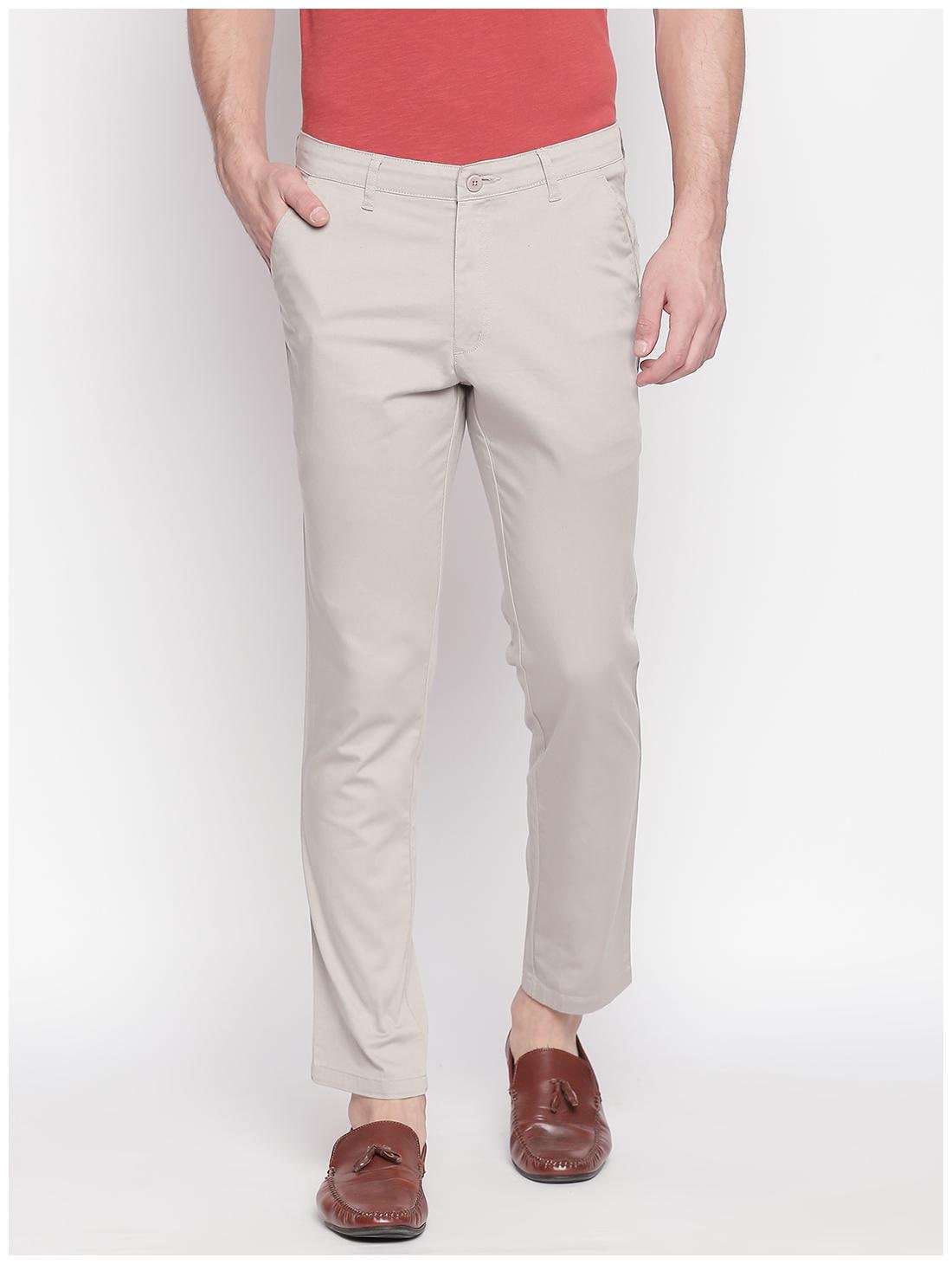 

Solemio Men Beige Solid Regular fit Chinos