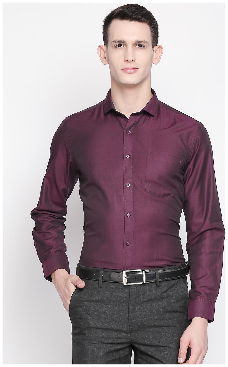 

SOLEMIO Men Regular fit Formal Shirt - Maroon