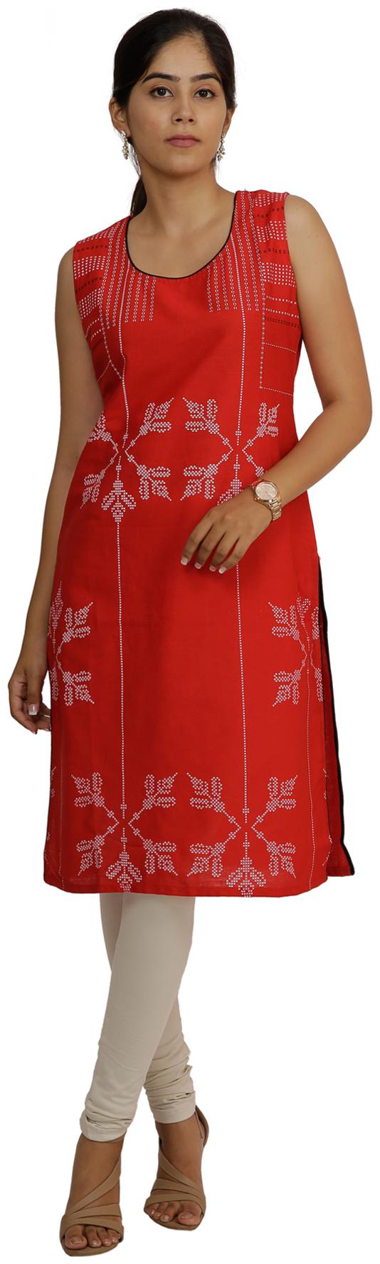 

South India Shopping Mall Women Red Striped Straight Kurti