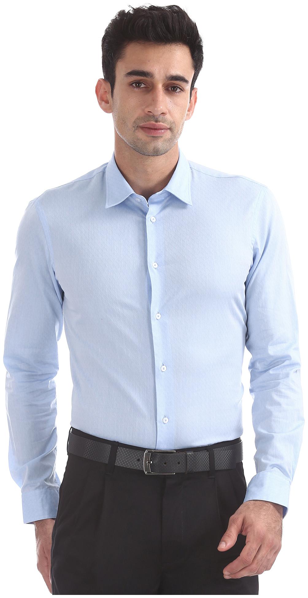 

Arrow Men Blue Solid Slim Fit Casual Shirt