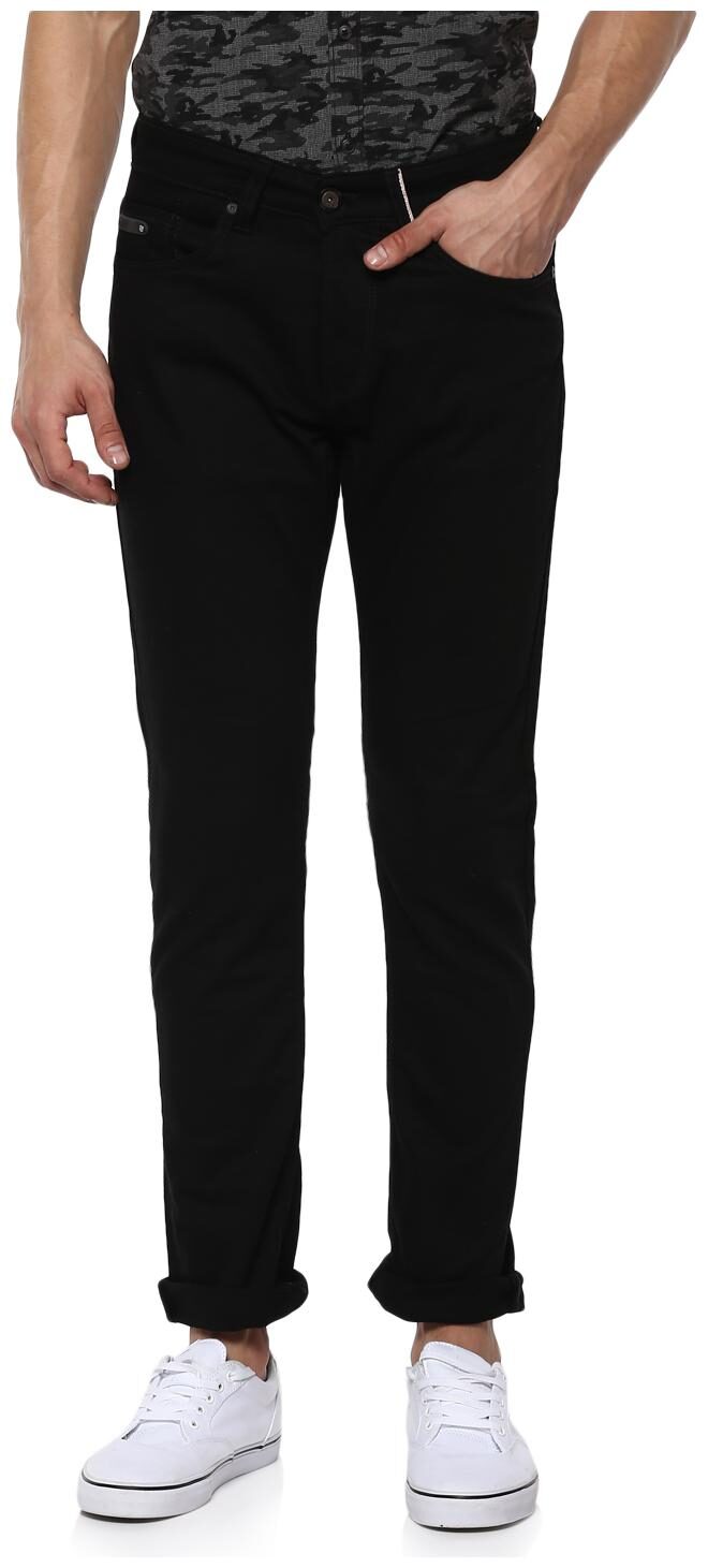 

Spykar Men Black Tapered Fit Jeans