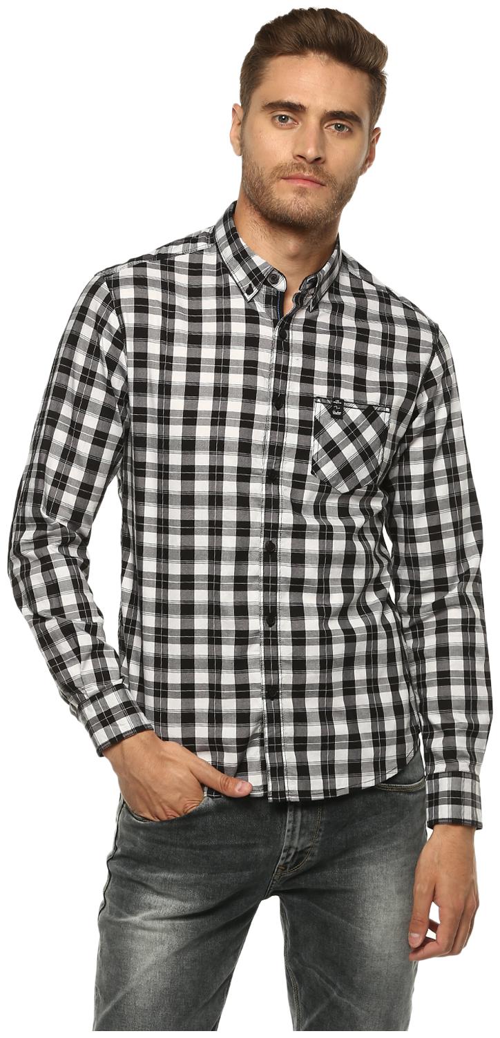 

Spykar Men Black Checked Slim Fit Casual Shirt