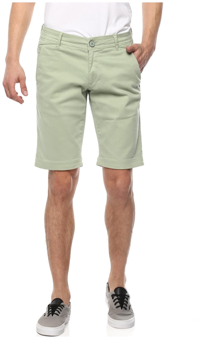 

Spykar Men Cotton Blend Shorts Green