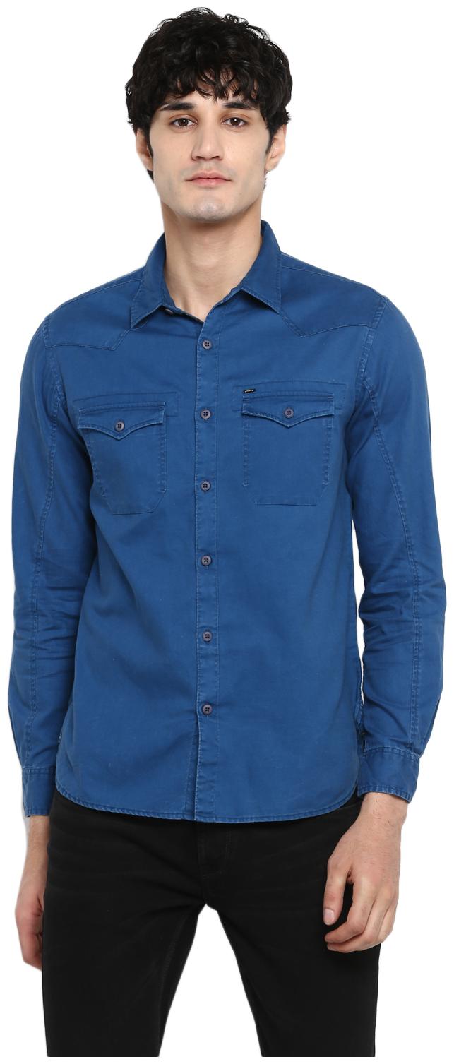 

Spykar Men Blue Solid Slim Fit Casual Shirt