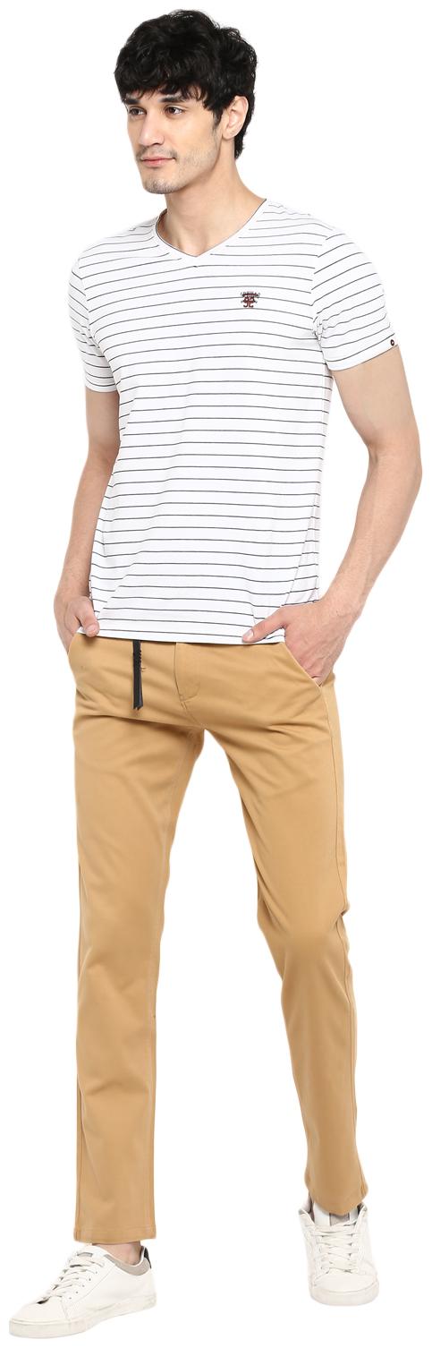 

Spykar Men Beige Solid Slim fit Regular trousers