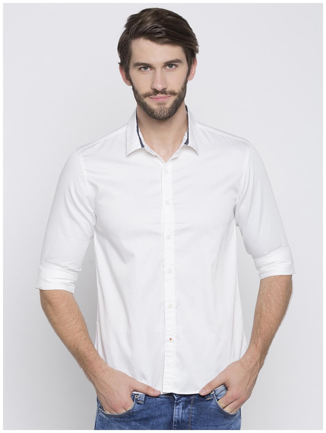 

Spykar Men White Solid Slim Fit Casual Shirt