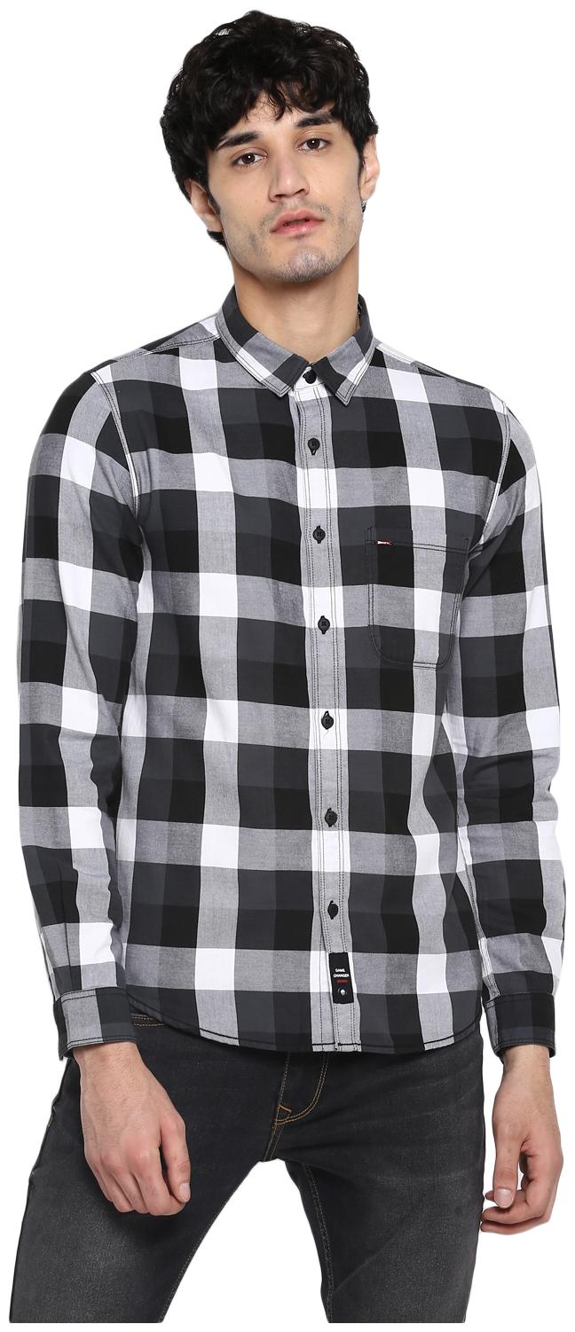 

Spykar Men Grey Checked Slim Fit Casual Shirt