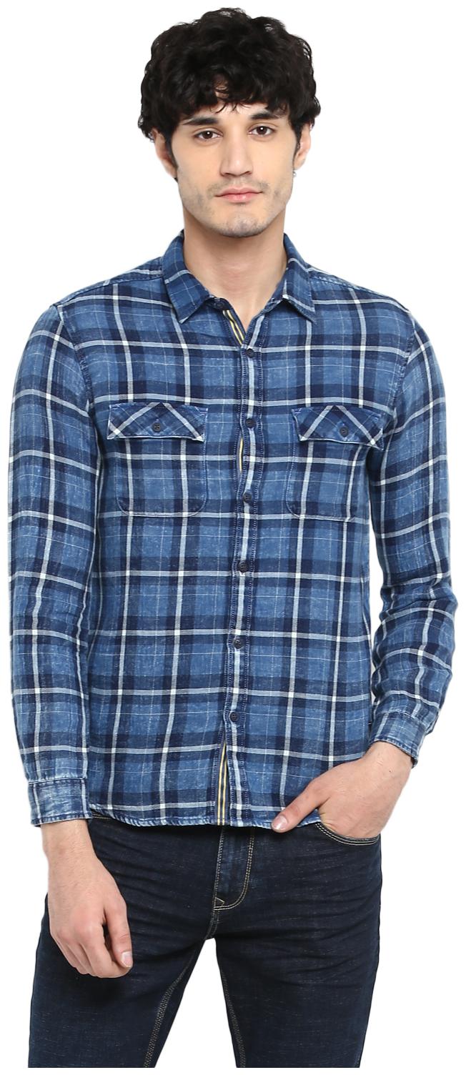 

Spykar Men Blue Checked Slim Fit Casual Shirt