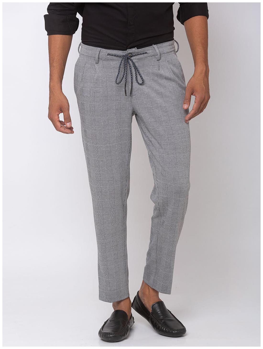 

Spykar Men Grey Checked Slim fit Regular trousers