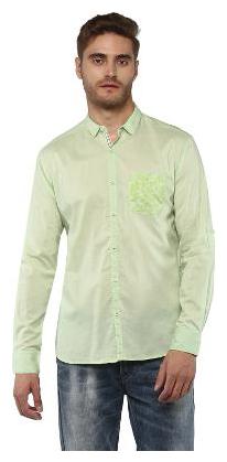 

Spykar Men Green Solid Slim Fit Casual Shirt