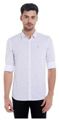 

Spykar Men White Polka Dots Slim Fit Casual Shirt