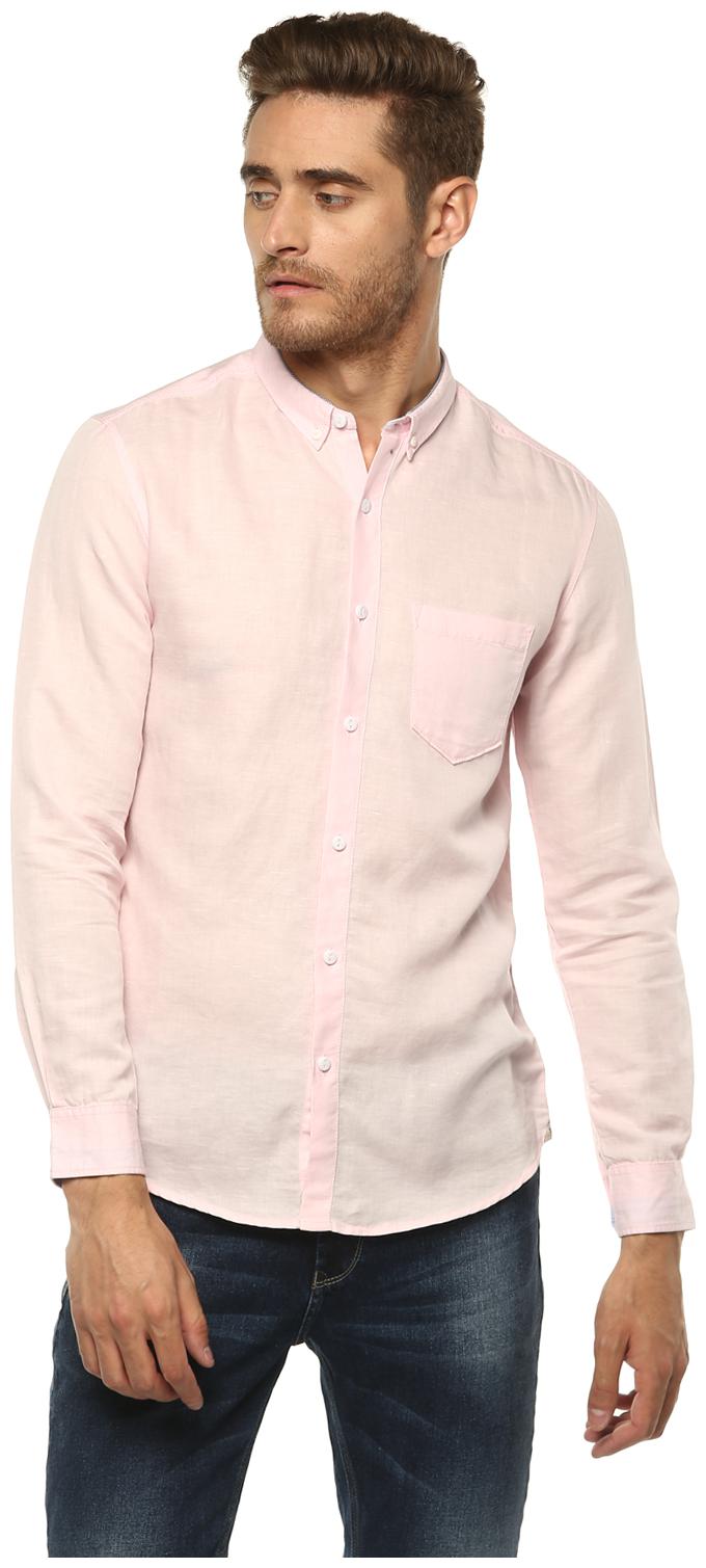 

Spykar Men Pink Solid Slim Fit Casual Shirt