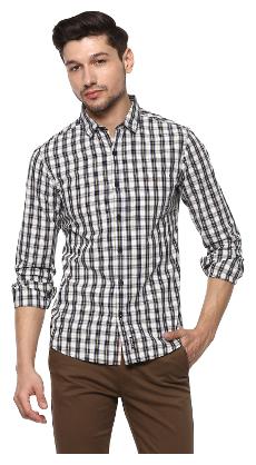 

Spykar Men Black Checked Slim Fit Casual Shirt