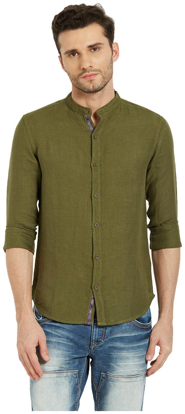 

Spykar Men Green Solid Slim Fit Casual Shirt