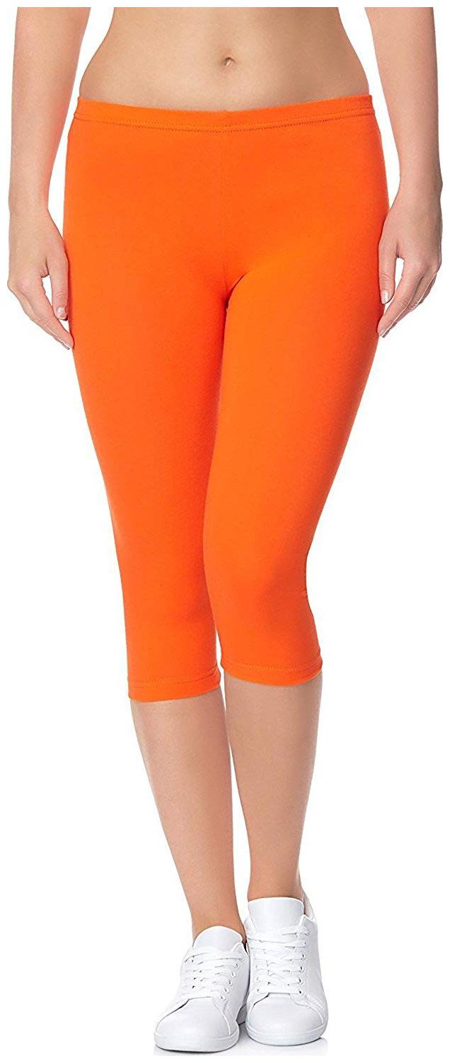 

sri belha fashions Women Three-fourth Solid Leggings