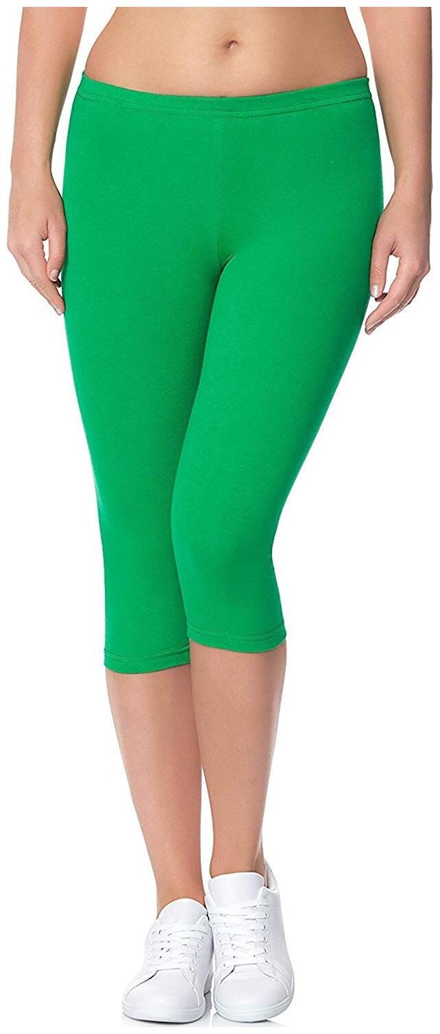

sri belha fashions Women Three-fourth Solid Leggings