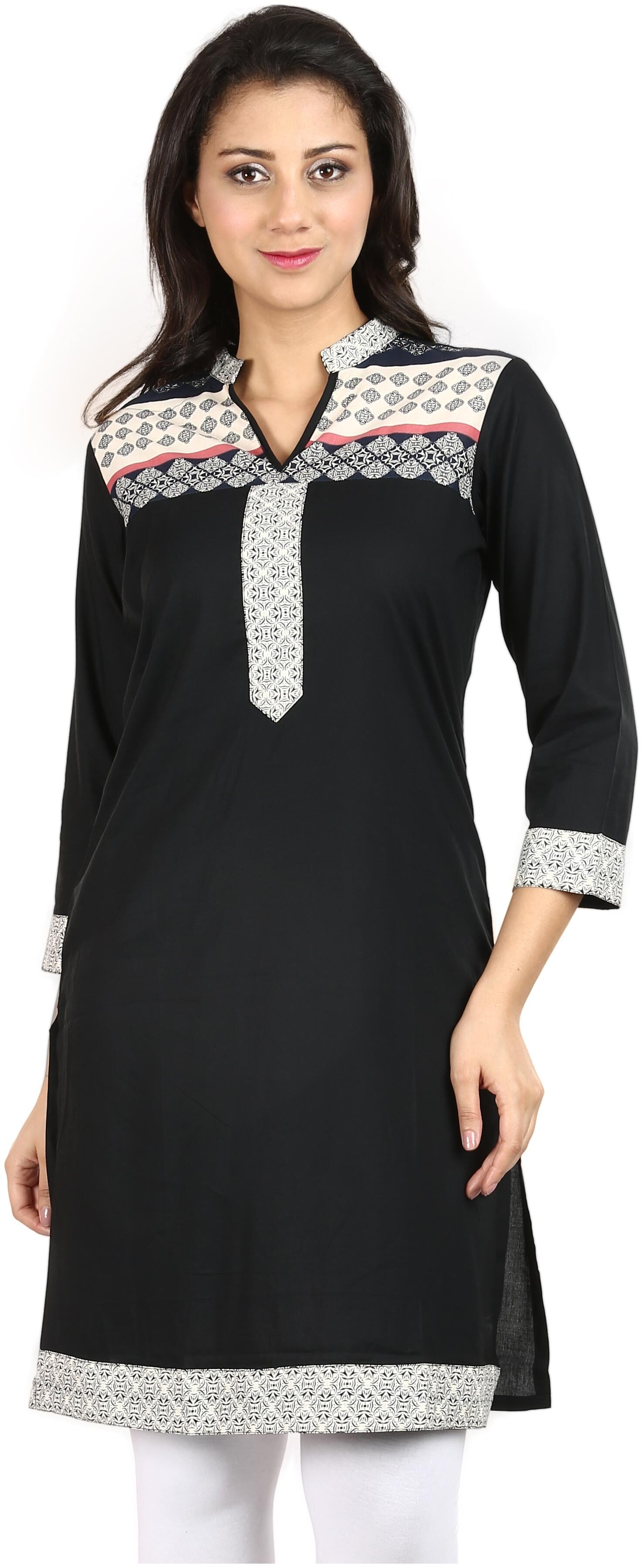 

Sritika Women Black Solid Straight Kurti
