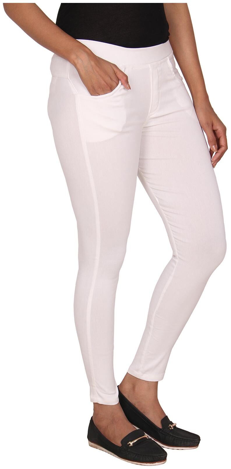 

Sritika Women White Straight fit Jeans