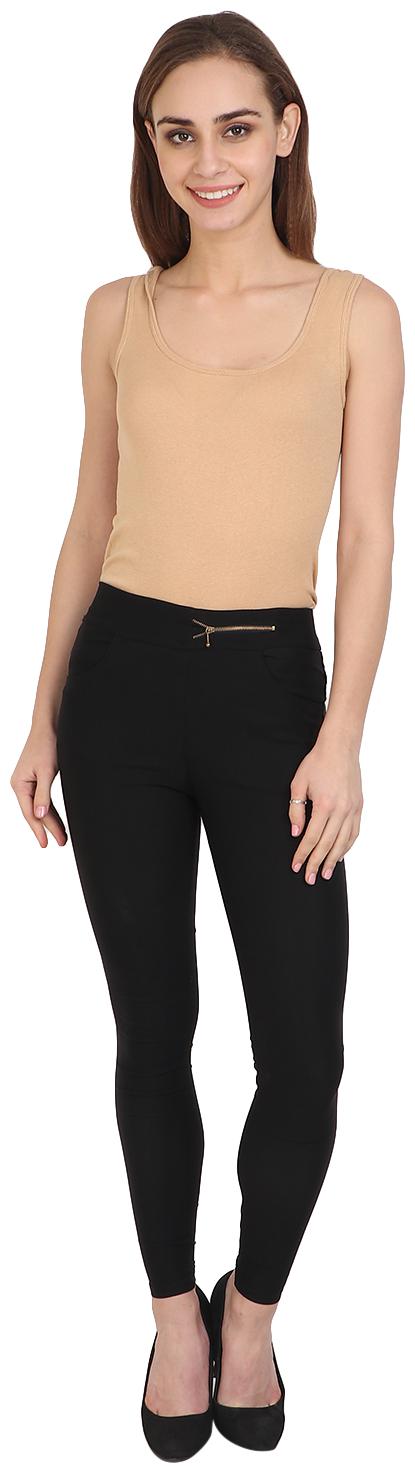 

Sritika Women Black Straight fit Jeans