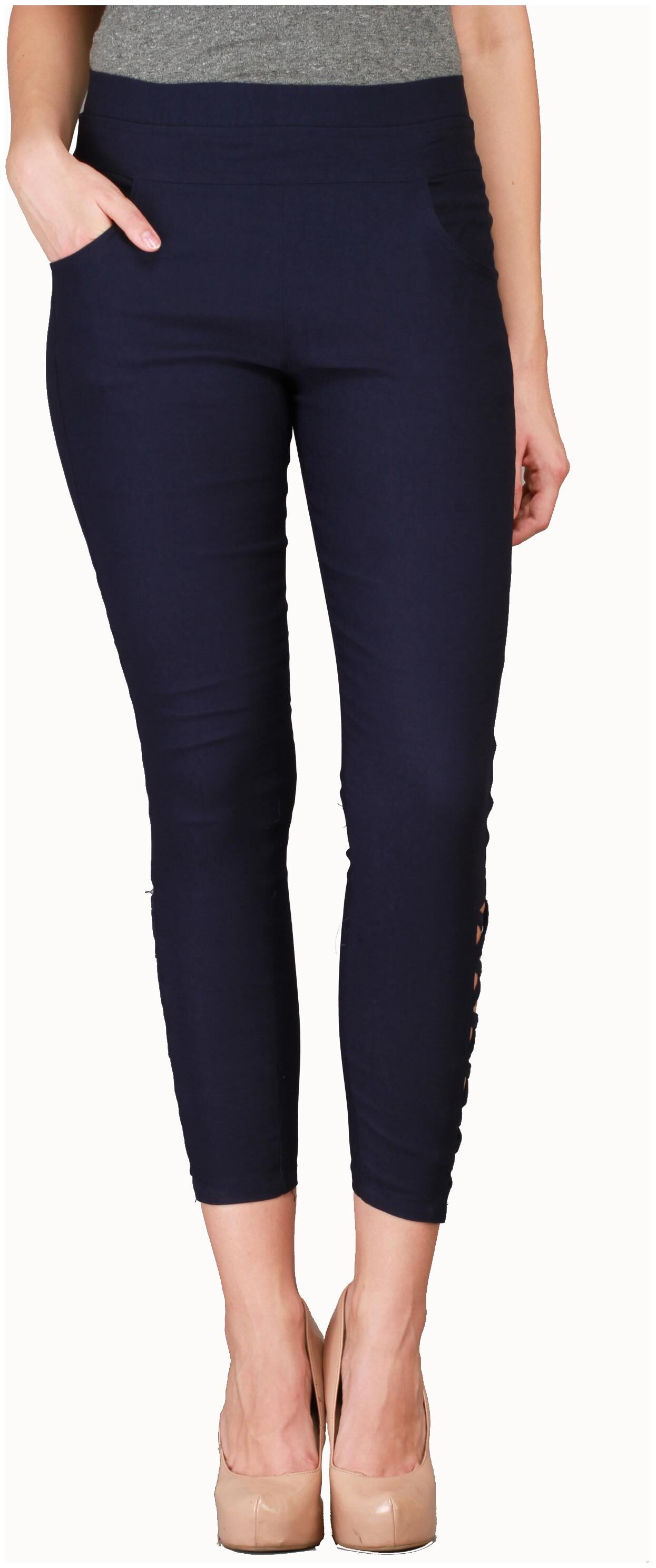 

Sritika Women Black Straight fit Jegging