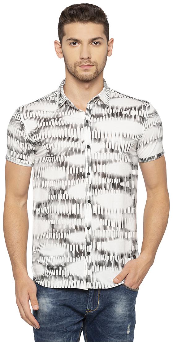 

Status Quo Men White Printed Slim Fit Casual Shirt