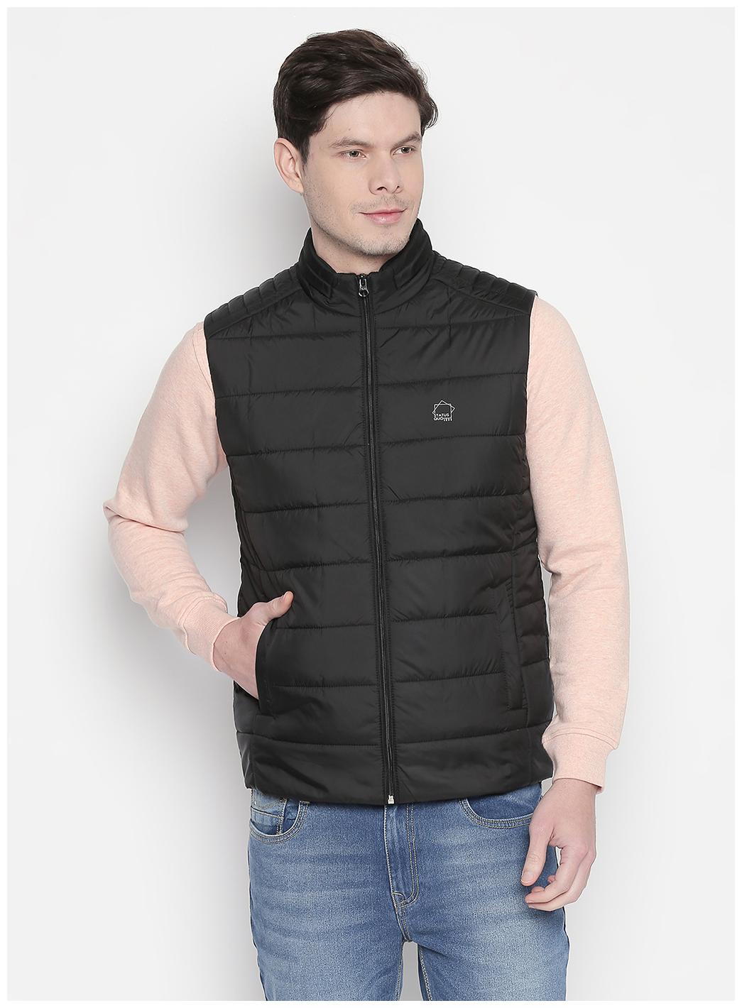 

Status Quo Men Black Solid Quilted jacket