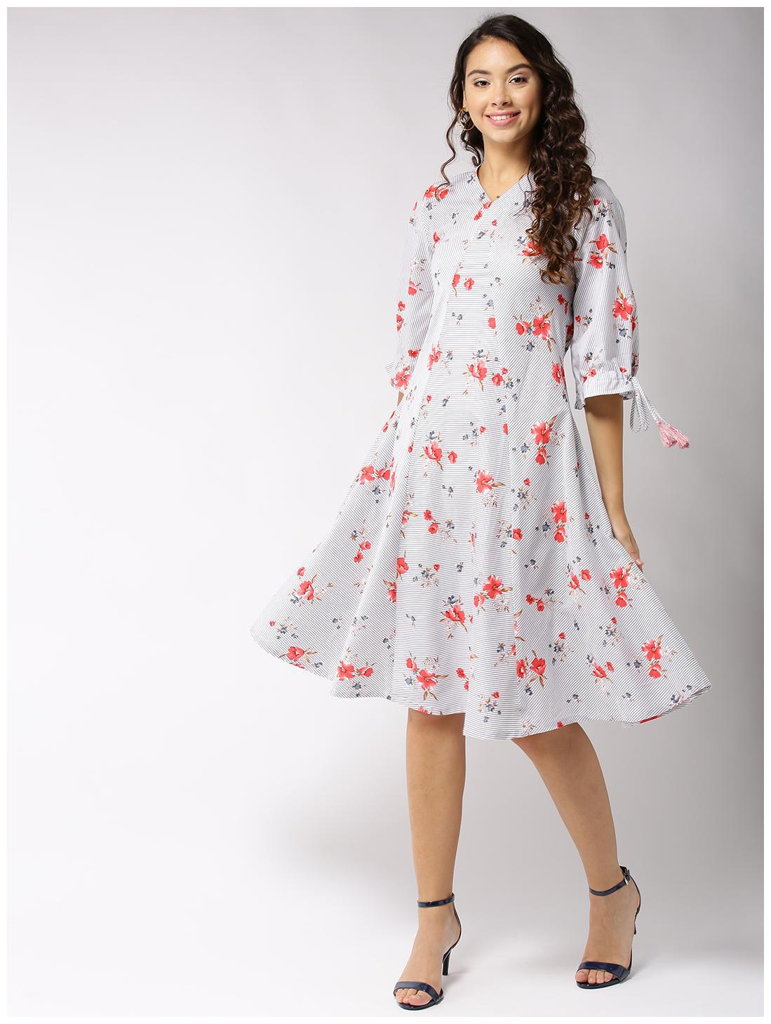 

Sera White Floral Fit flare dress