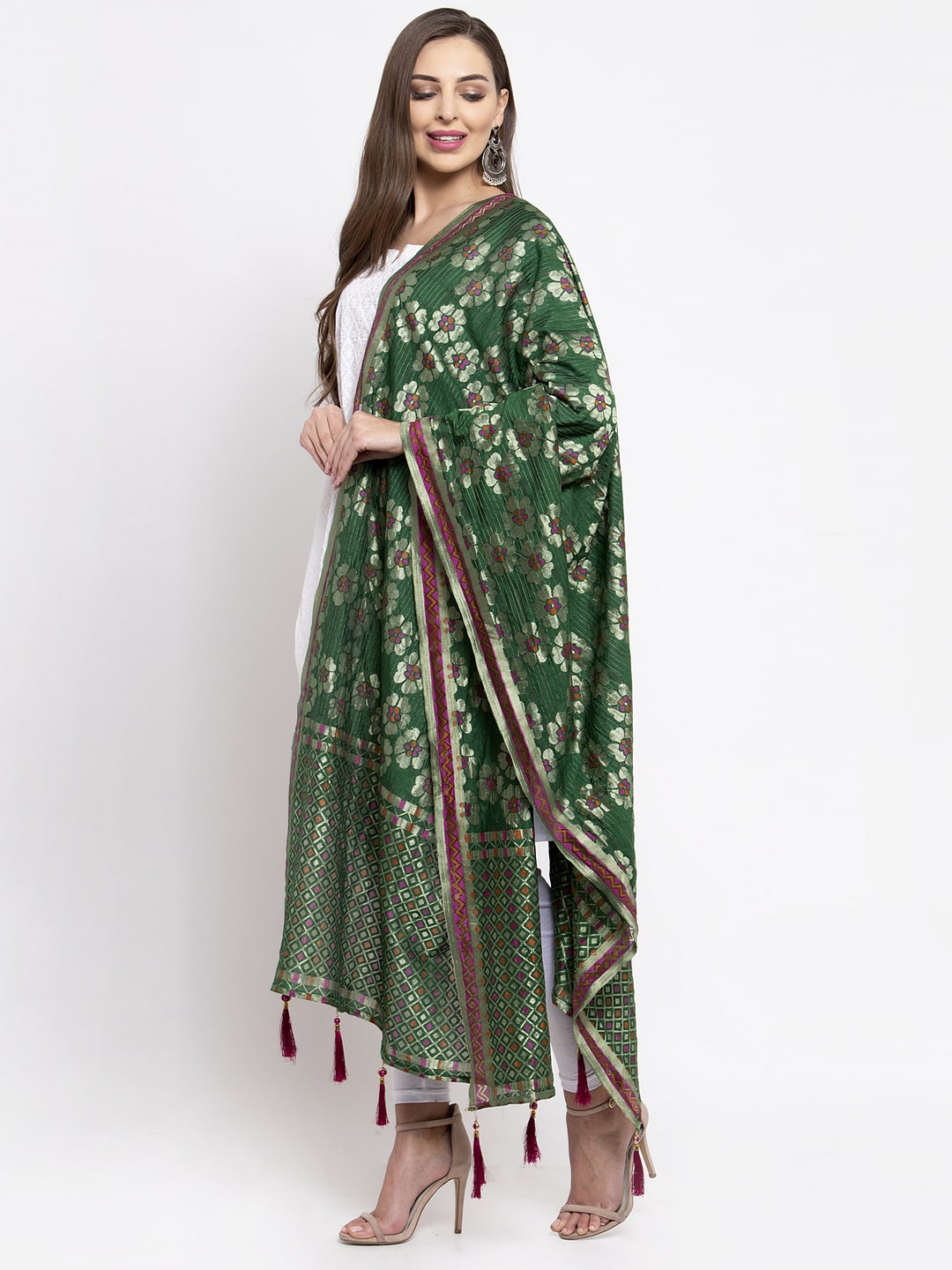 

Sugathari Women Jacquard Woven Green Dupatta