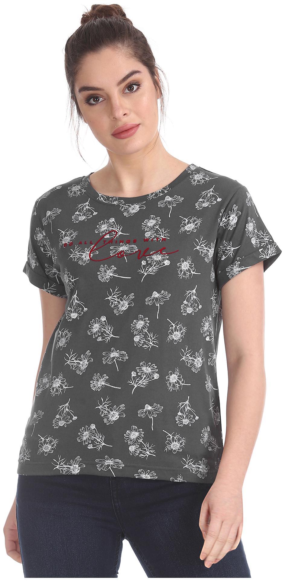 

SUGR Women Grey Regular fit Round neck Cotton T shirt