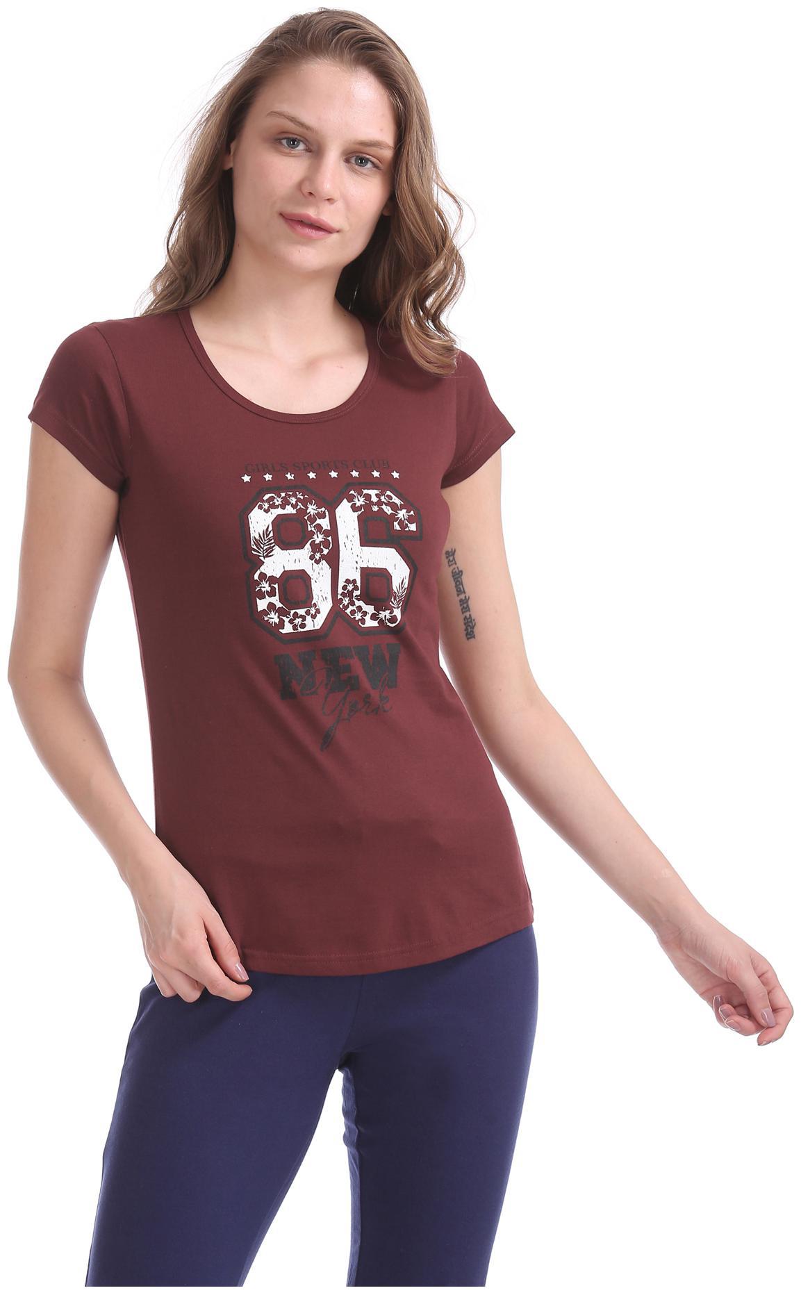 

SUGR Women Red Regular fit Round neck Cotton T shirt