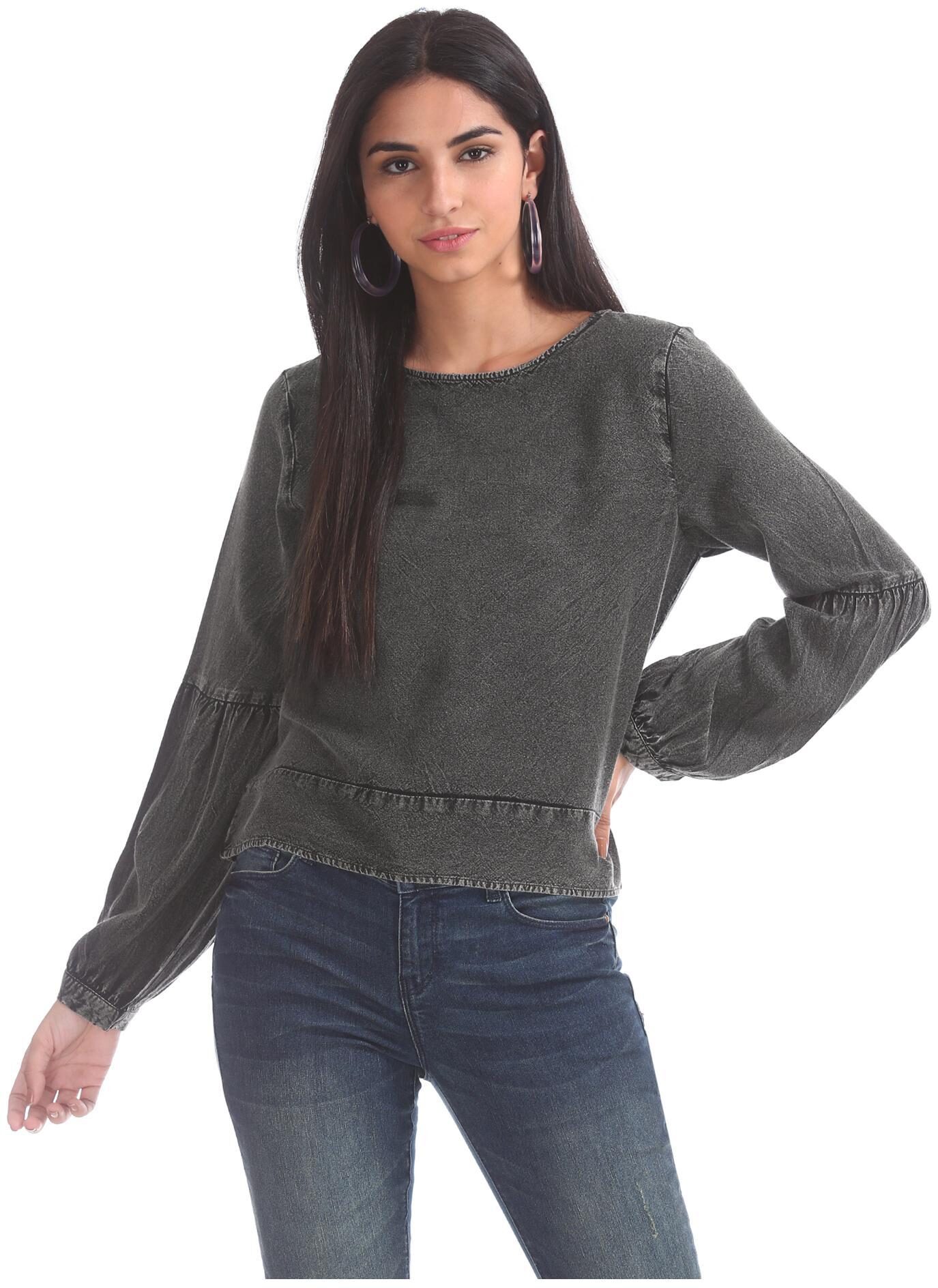 

SUGR Women Solid Regular top - Grey