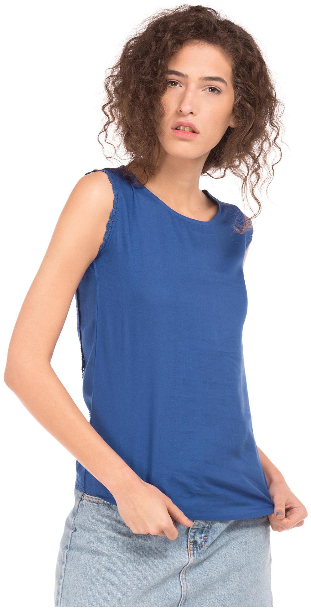 

SUGR Women Solid Regular top - Blue