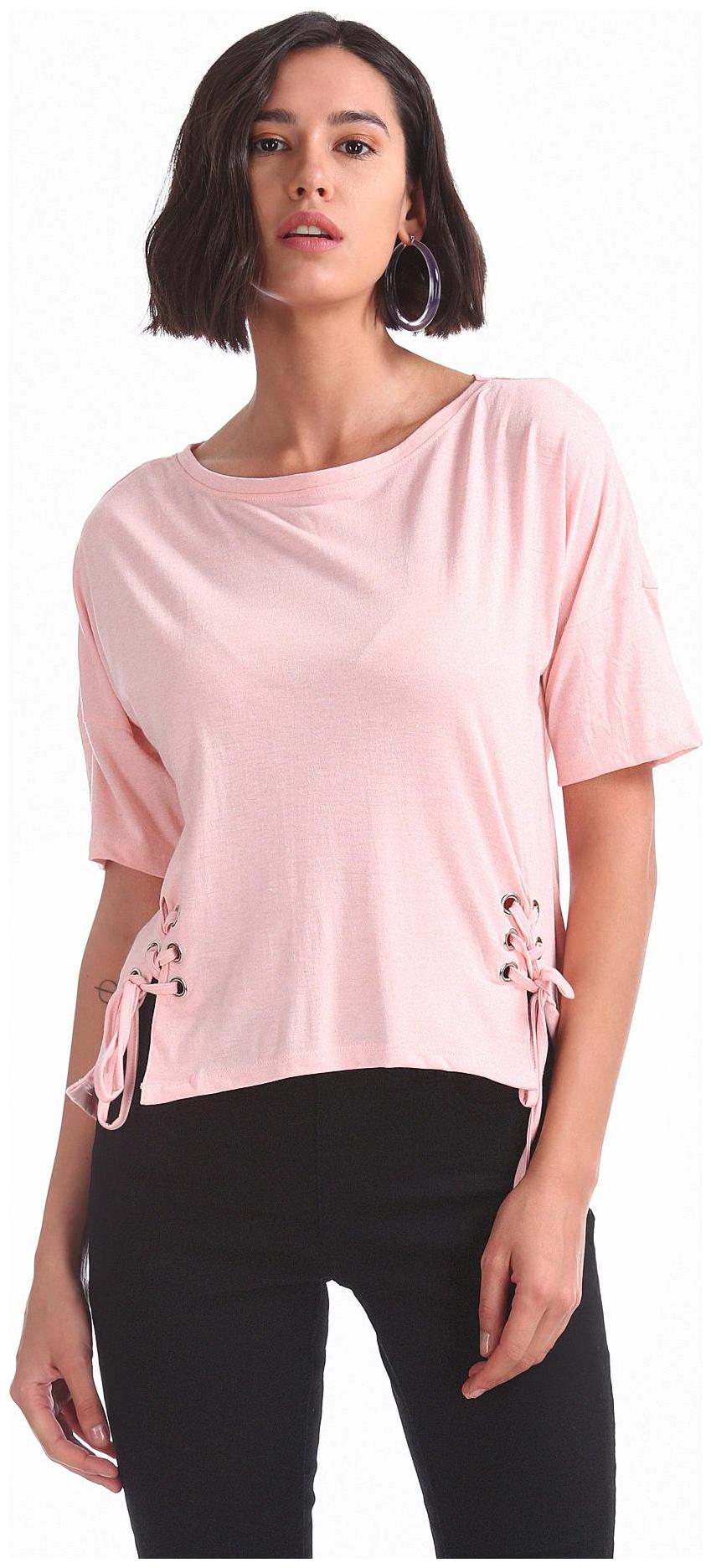 

SUGR Women Solid Regular top - Pink