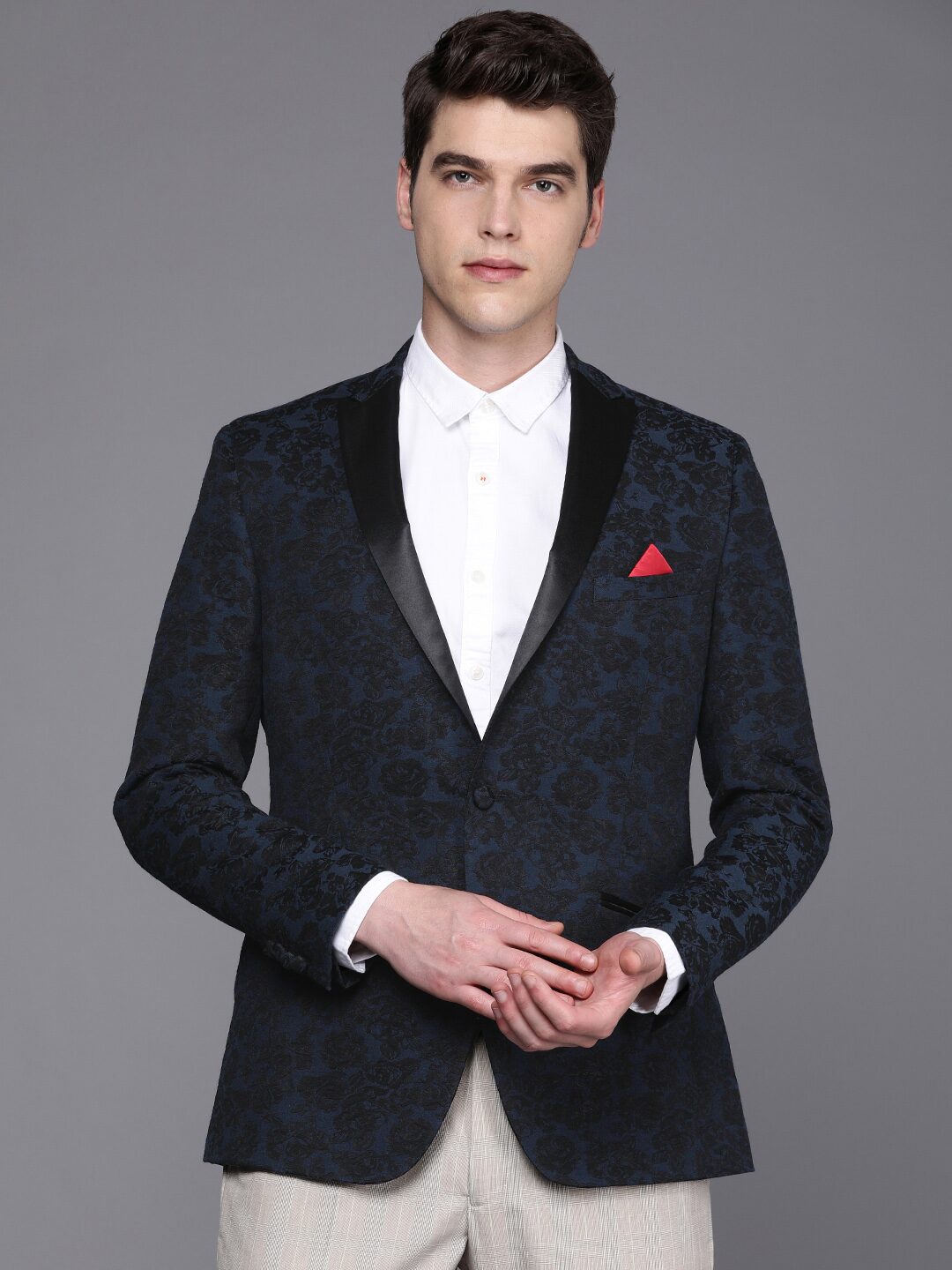 

SUITLTD Men Blue Printed Slim fit Single Breasted Blazer
