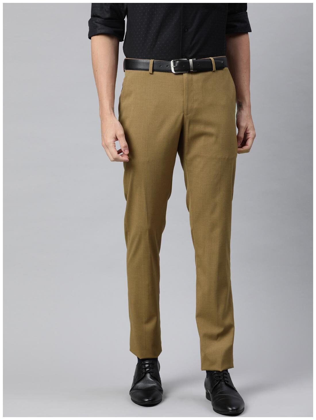 

SUITLTD Men Solid Slim Fit Formal Trouser - Brown
