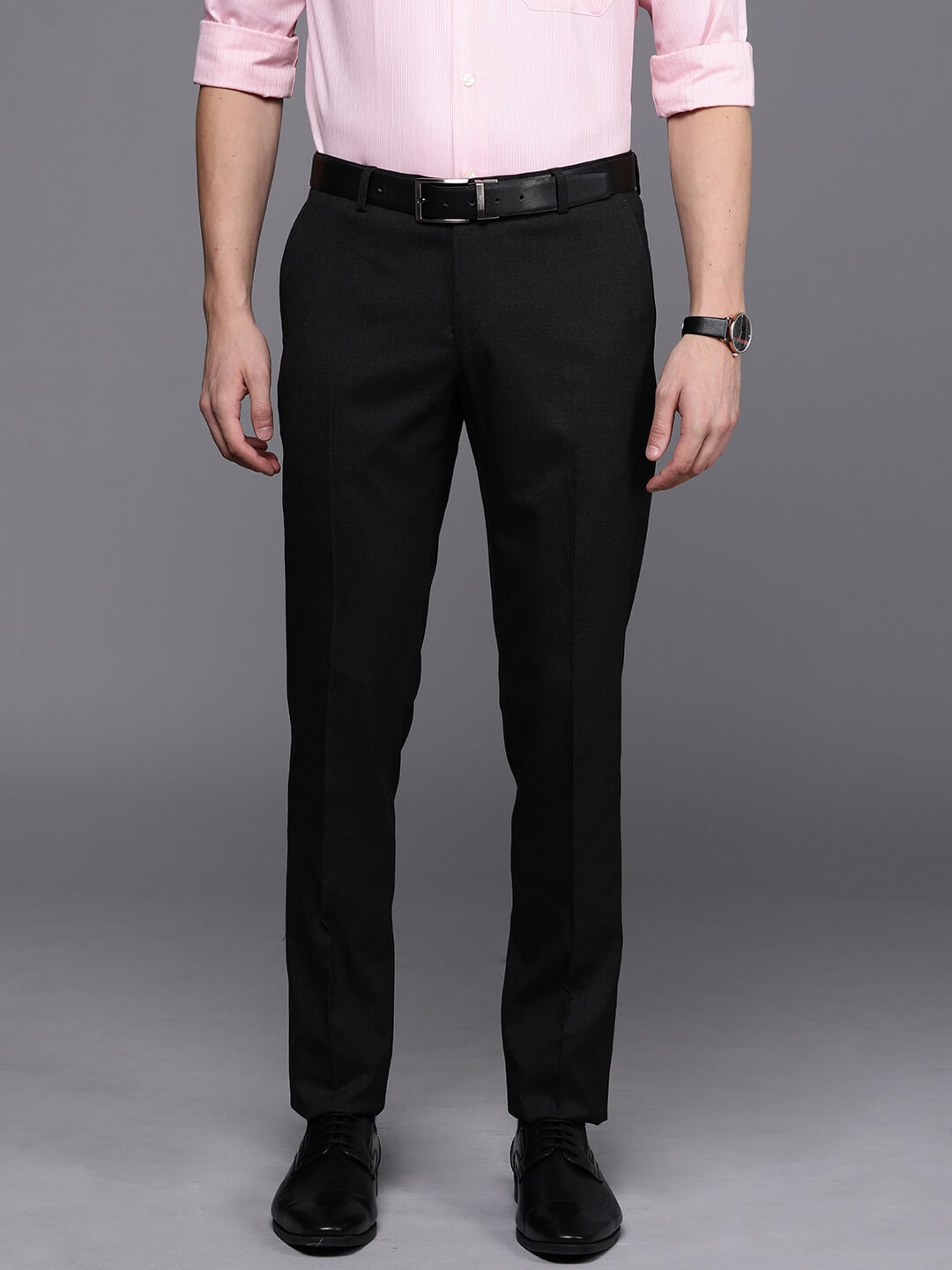 

SUITLTD Men Solid Slim Fit Formal Trouser - Black