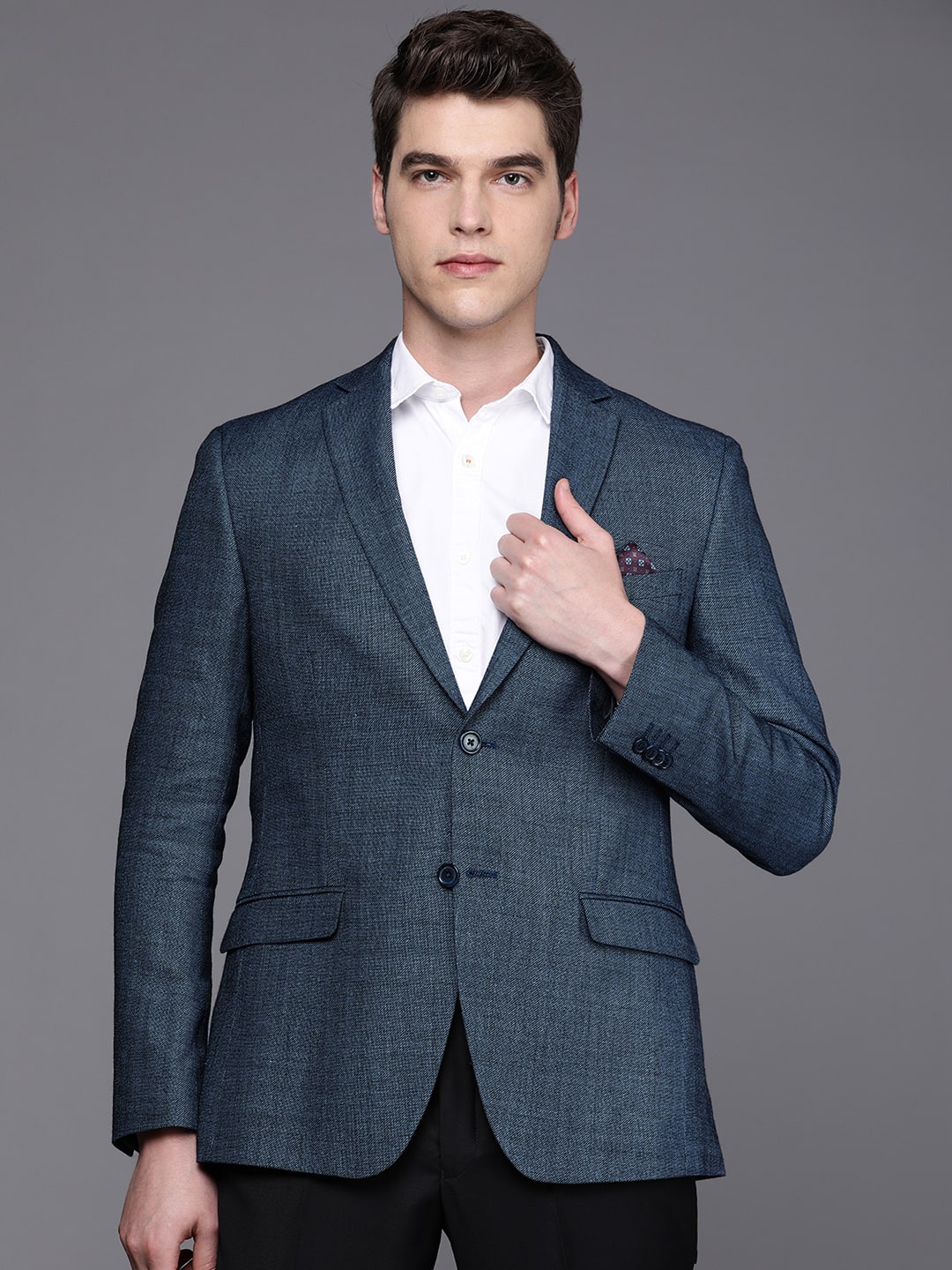 

SUITLTD Men Blue Textured Slim fit Single Breasted Blazer