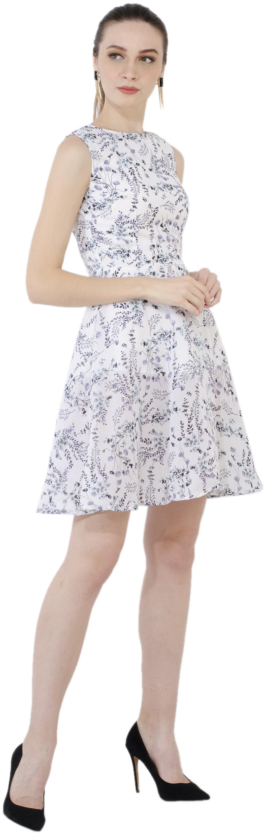 

SURPRIAM White Floral A-line dress