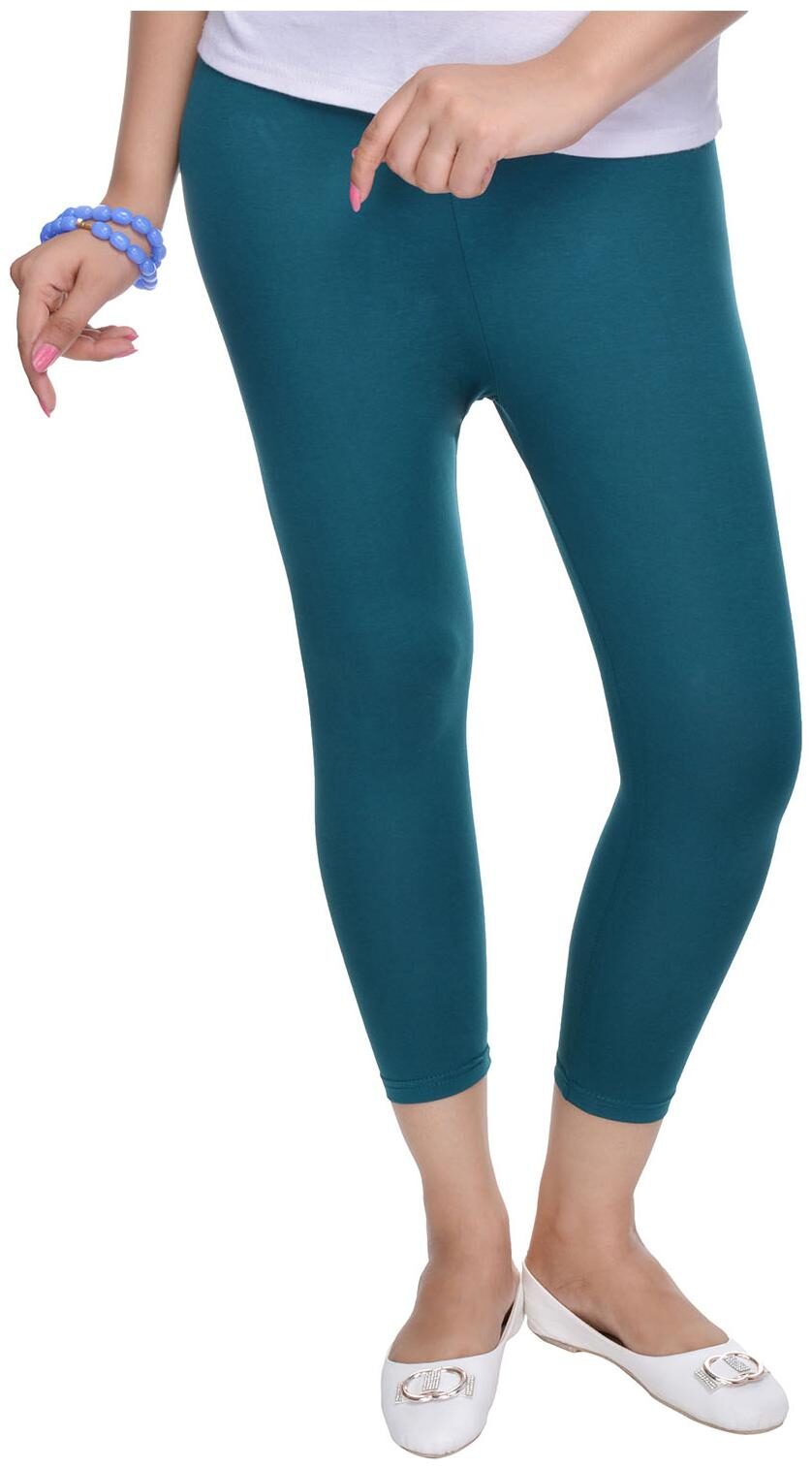 

Suti Women Three-Fourth Solid Leggings