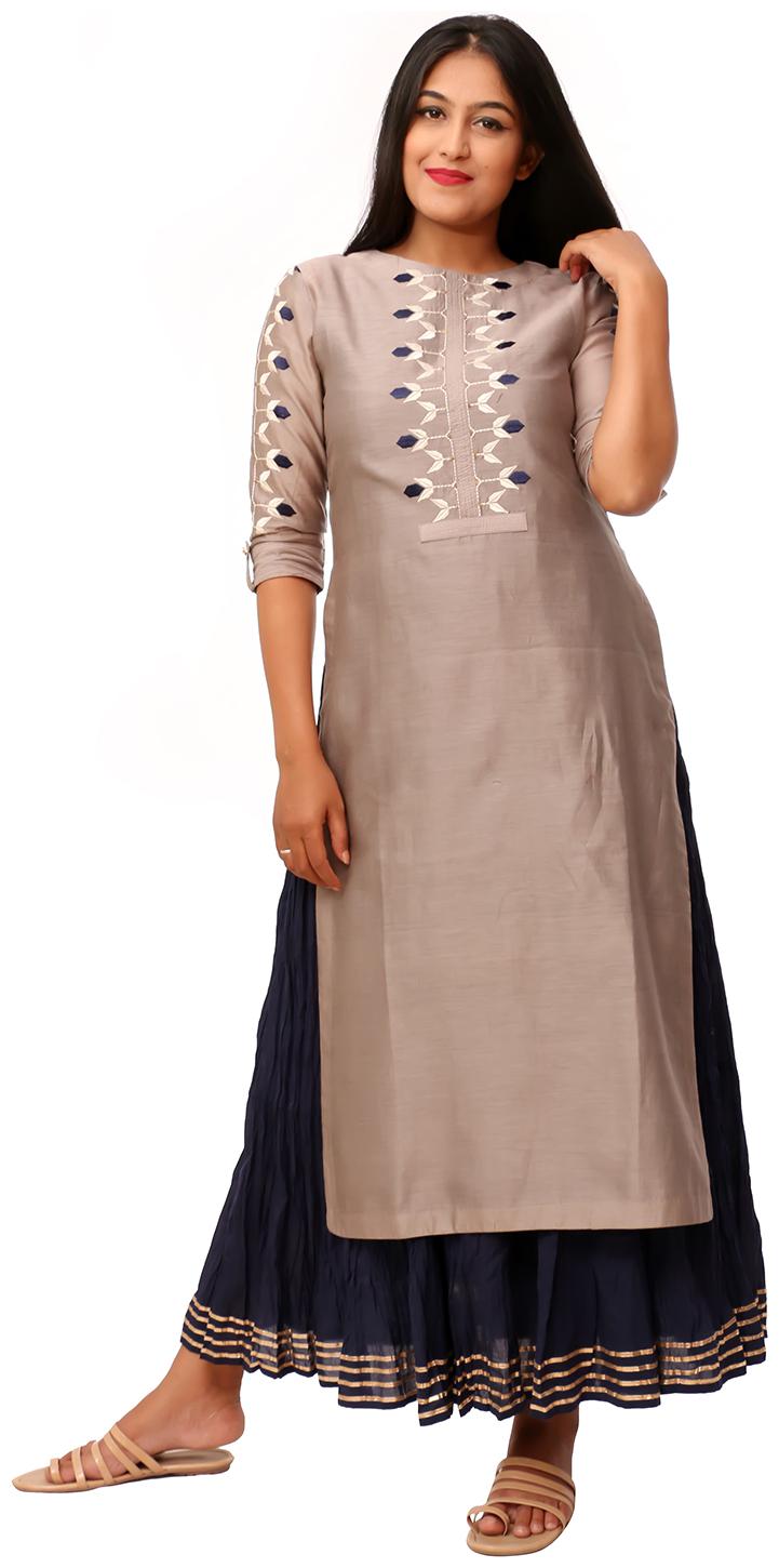 

Suti Women Grey Embroidered Straight Kurta