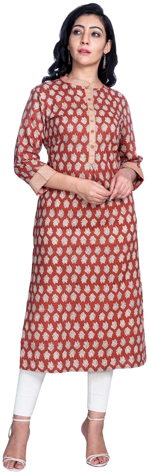 

Suti Women Maroon Printed Straight Kurta