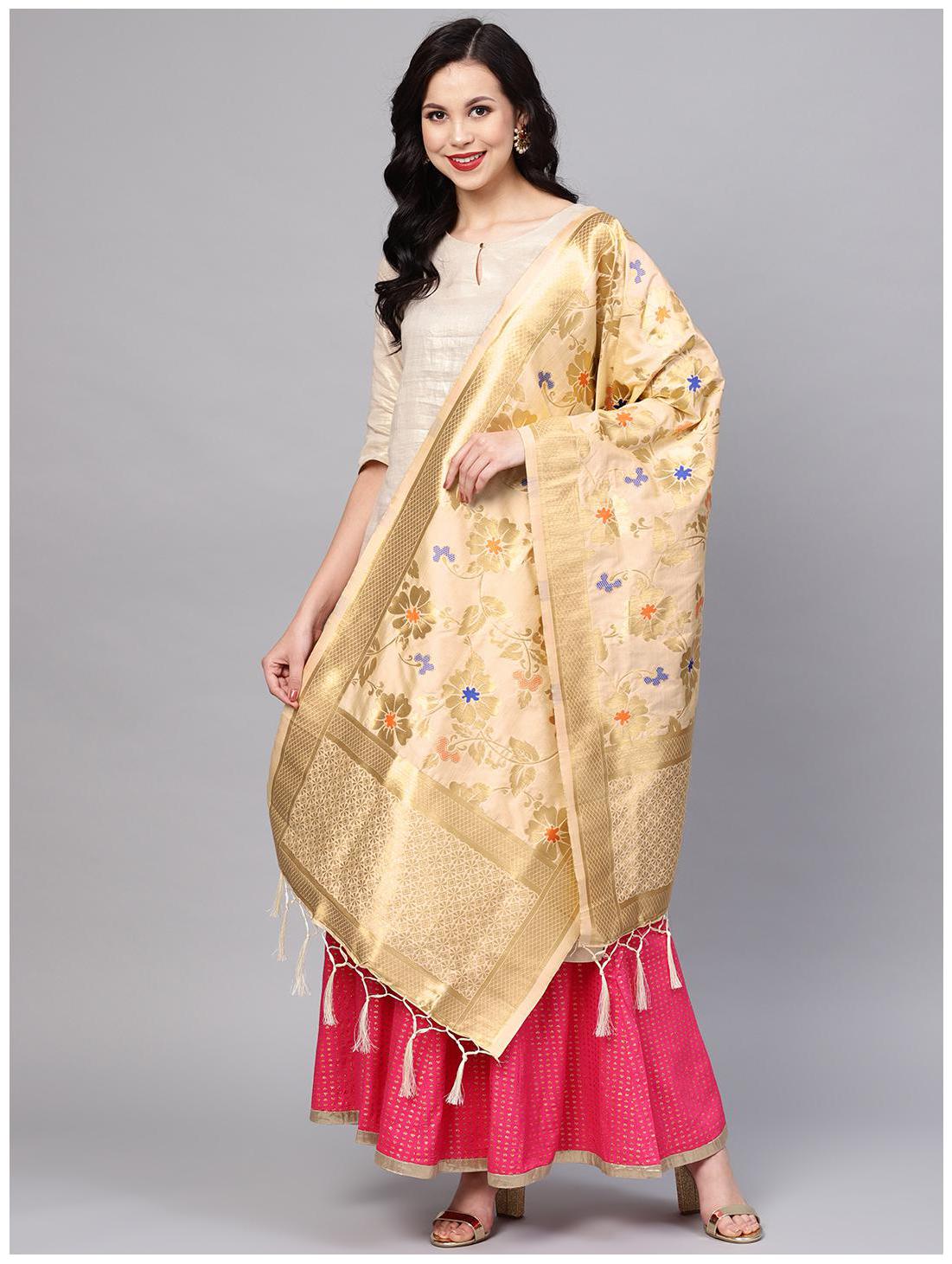 

Sutram Women s Woven Banarasi silk dupatta Beige