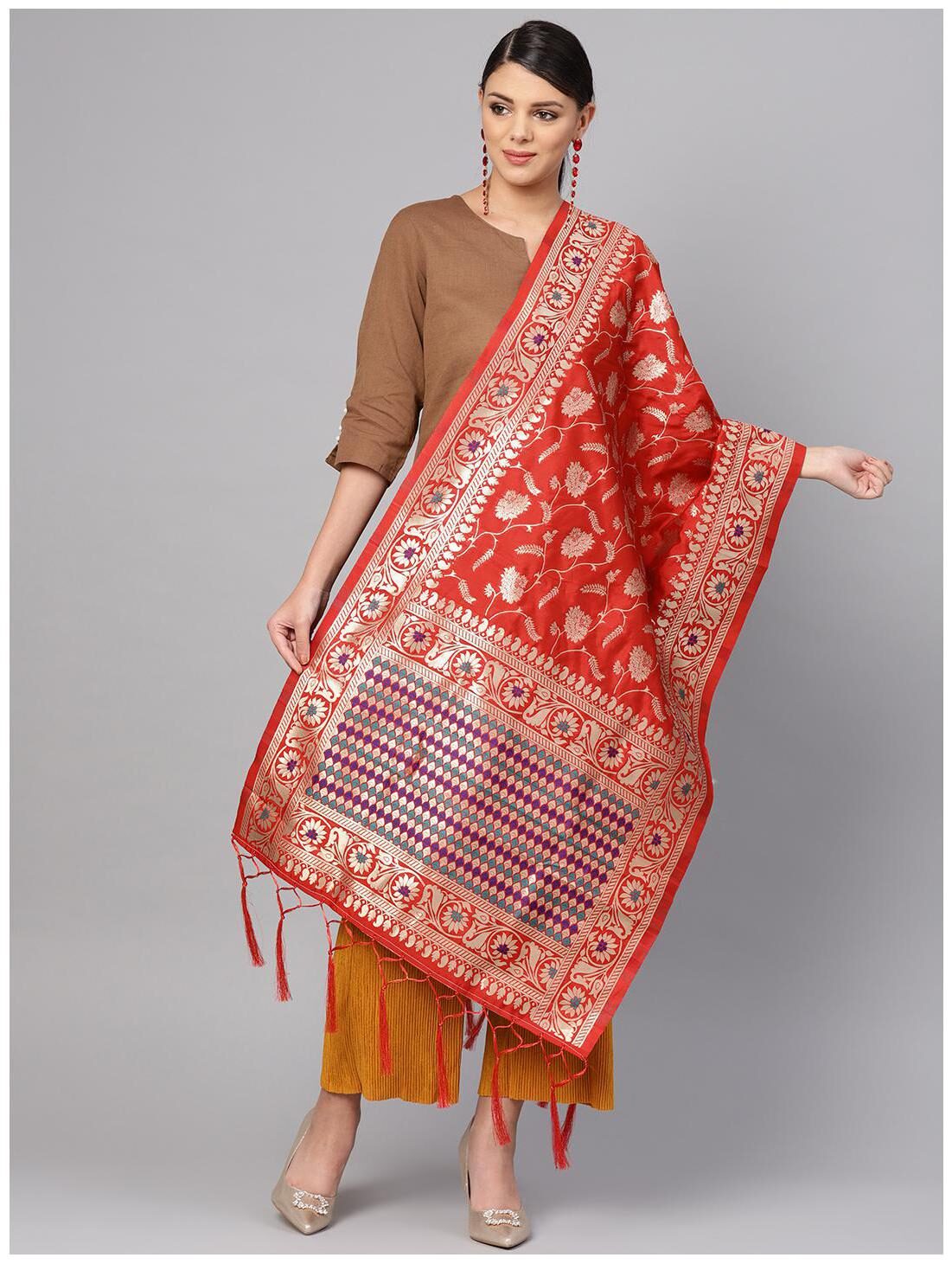 

Sutram Women Banarasi Silk Woven Dupatta Red