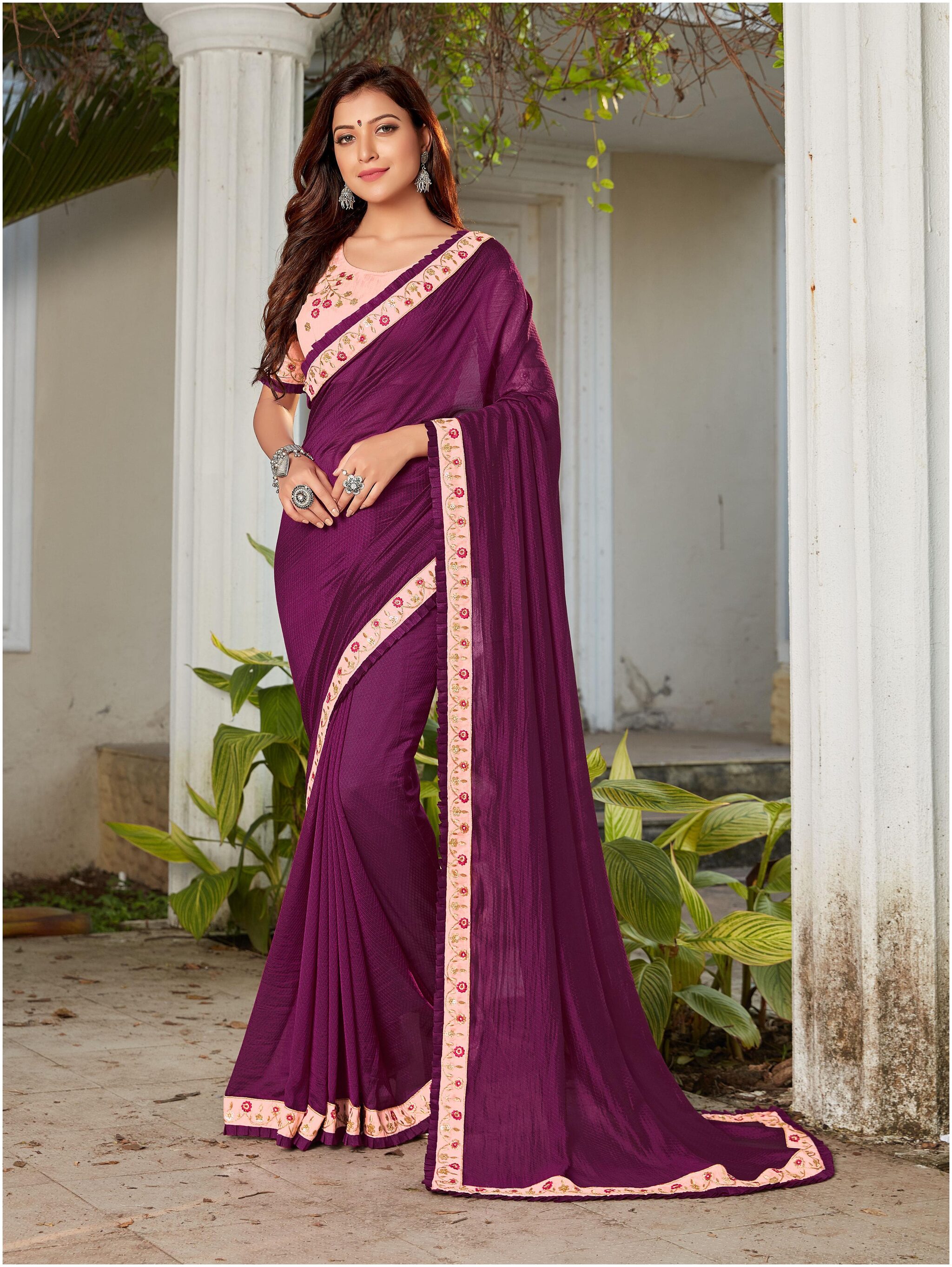 

Sutram Women Georgette Wine Saree with Unstitch Blouse Piece