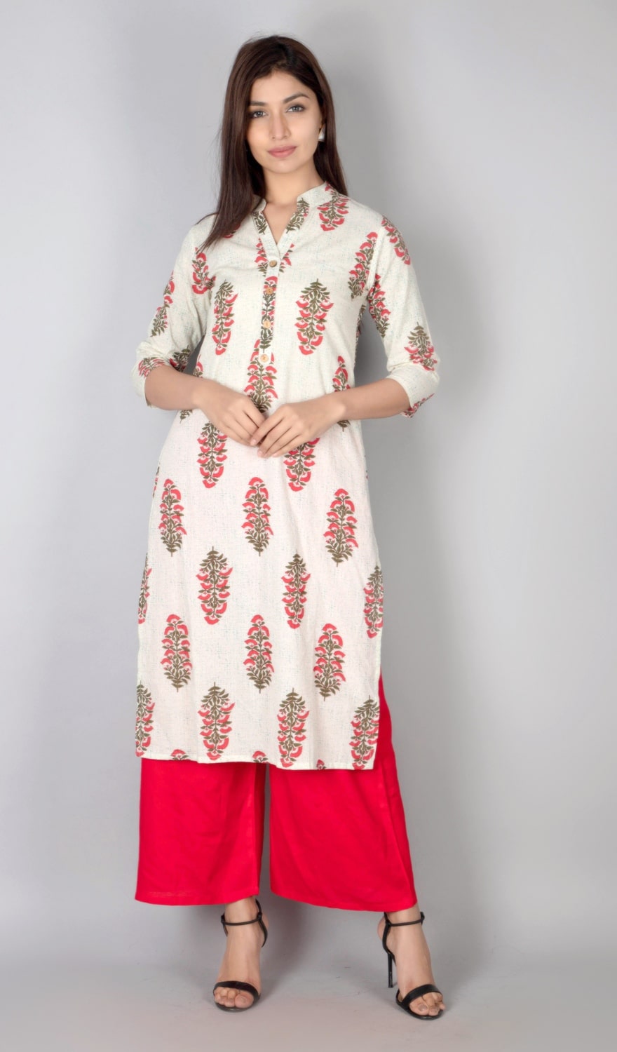 

SVARCHI Women Blue Printed Straight Kurta