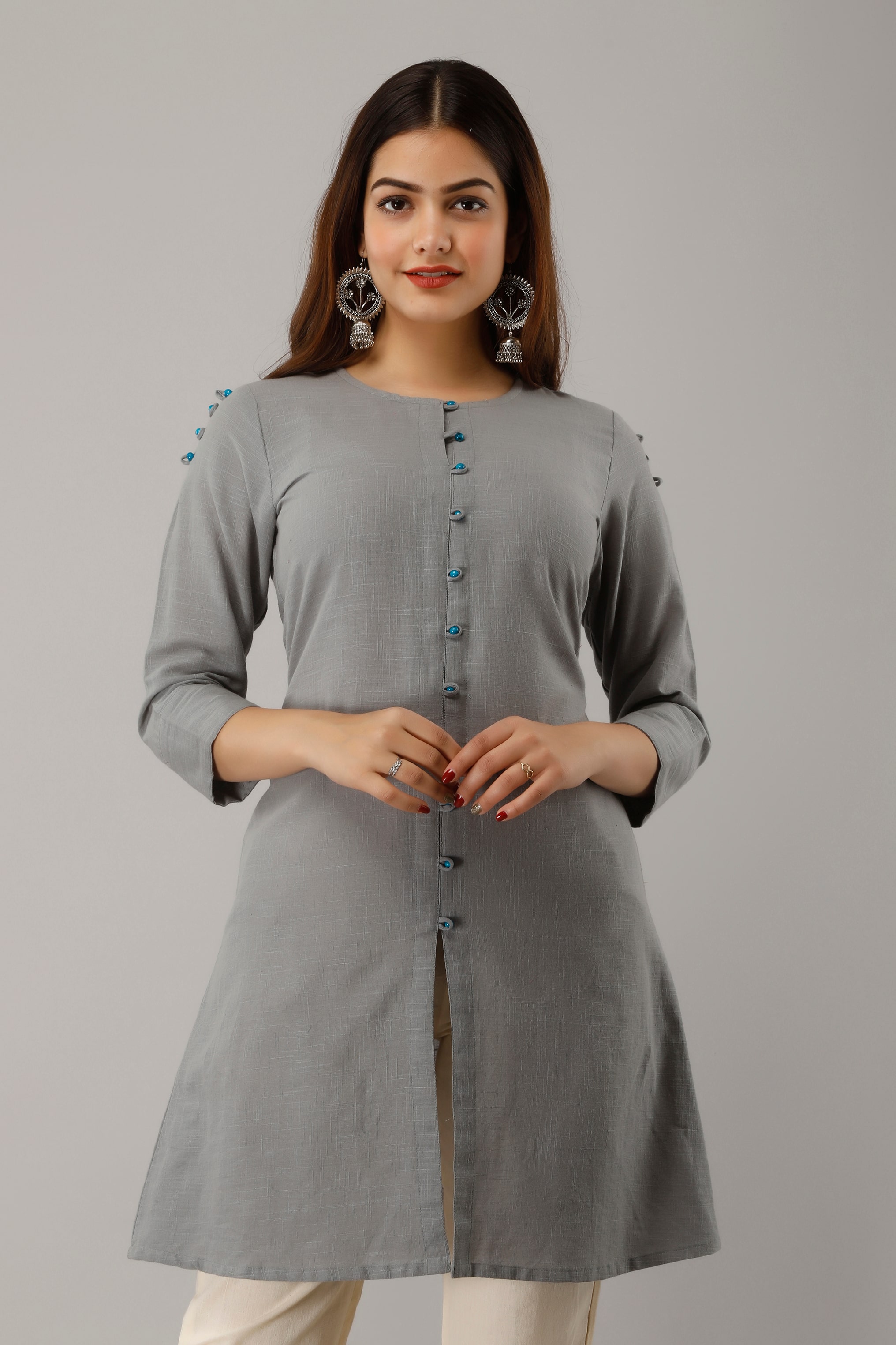 

SVARCHI Women Solid Regular tunic - Grey
