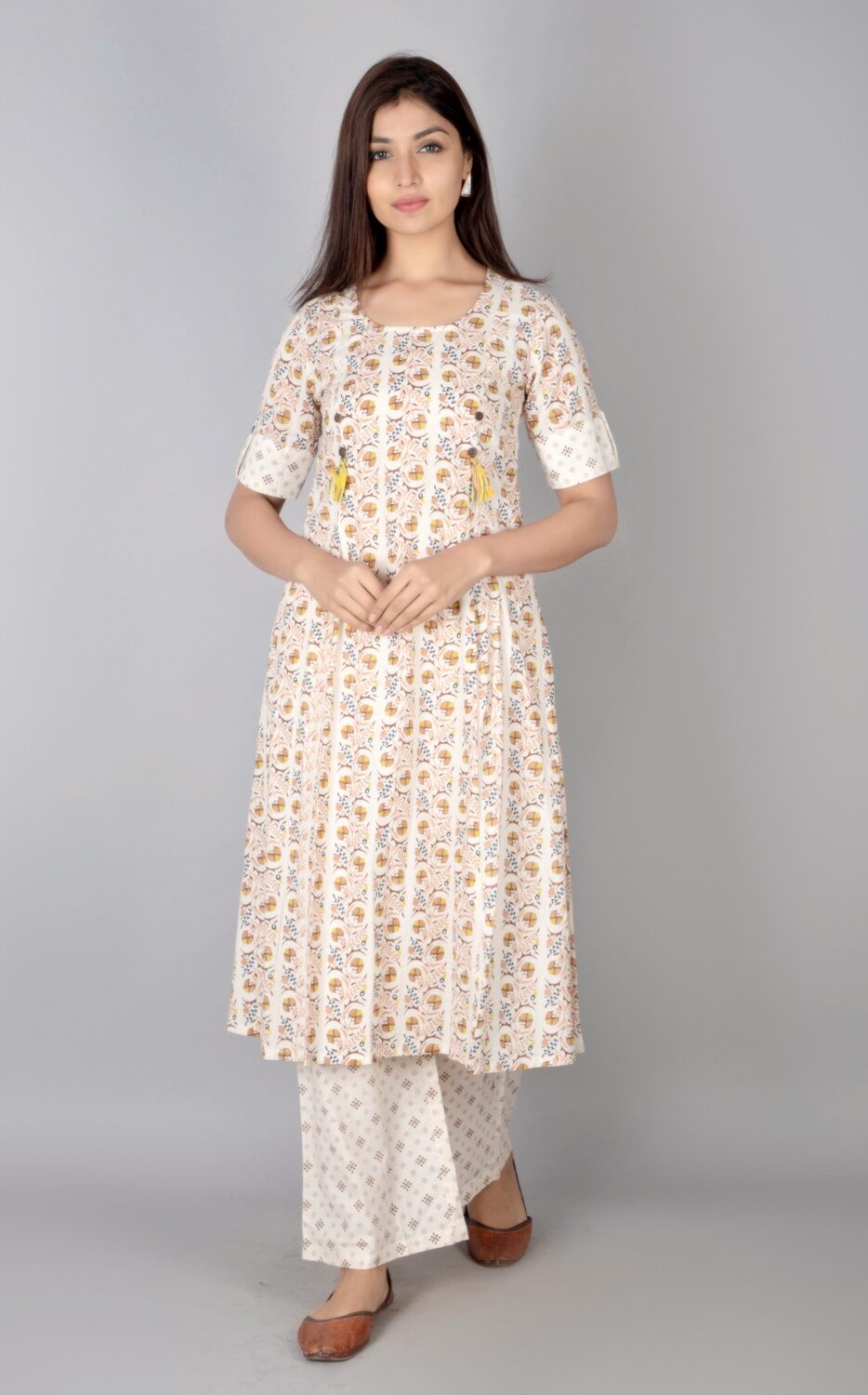 

SVARCHI Women White Printed Anarkali Kurta With Palazzo