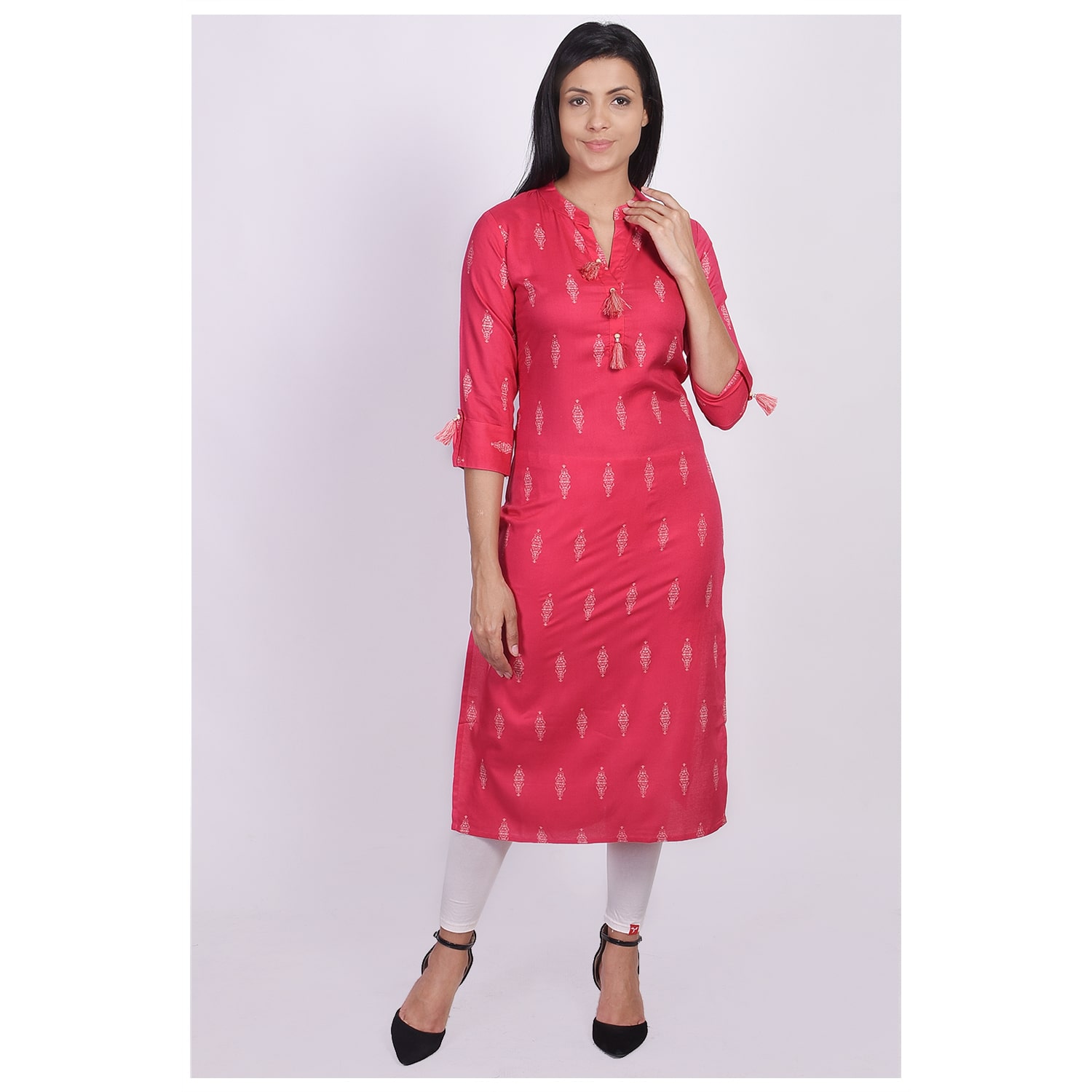 

SVARCHI Women Pink Printed Straight Kurta