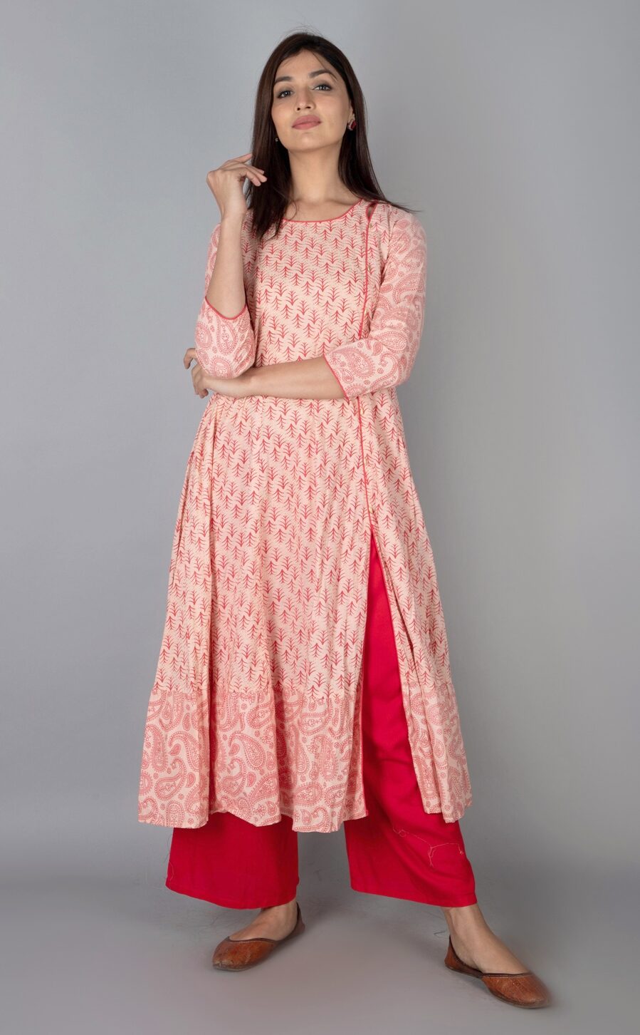 

SVARCHI Women Pink Printed Anarkali Kurta