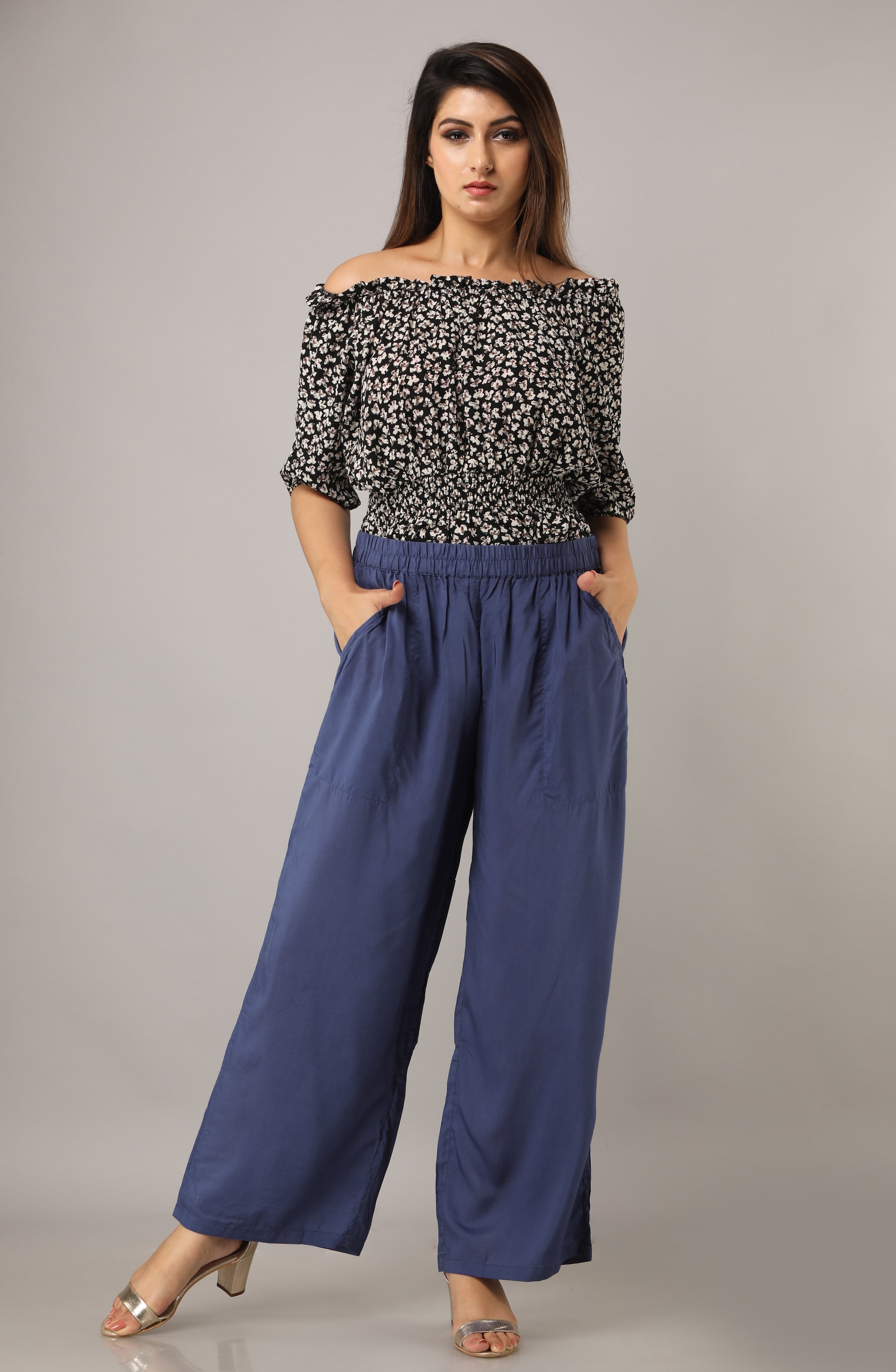 

SVARCHI Navy Blue Solid Straight Palazzo